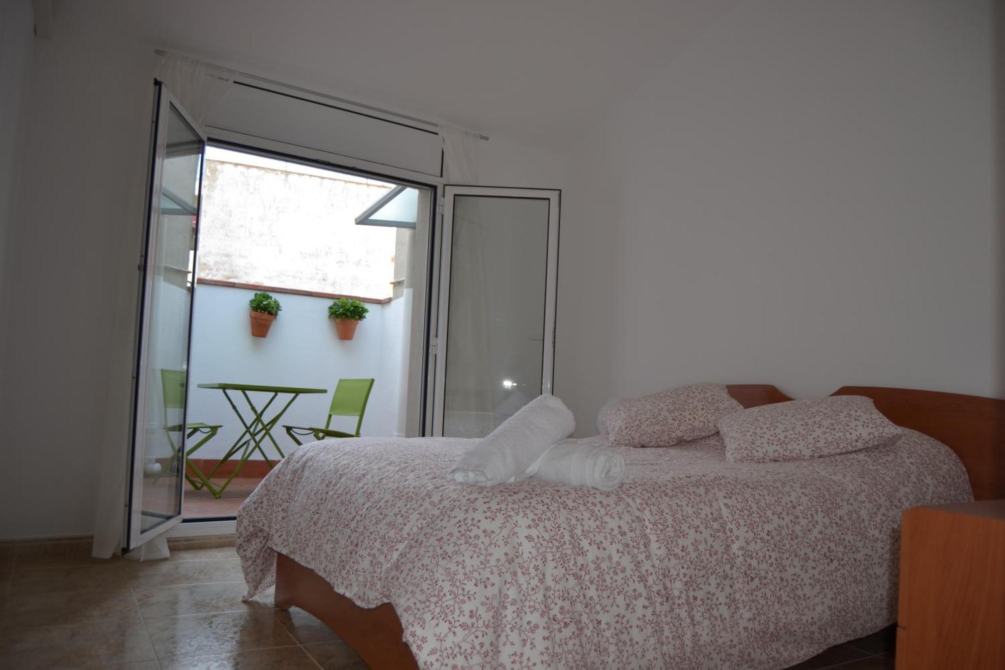 Apartments Figueres Figueres  Ngoại thất bức ảnh